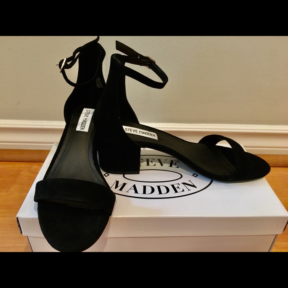 Steve Madden black suede sandals